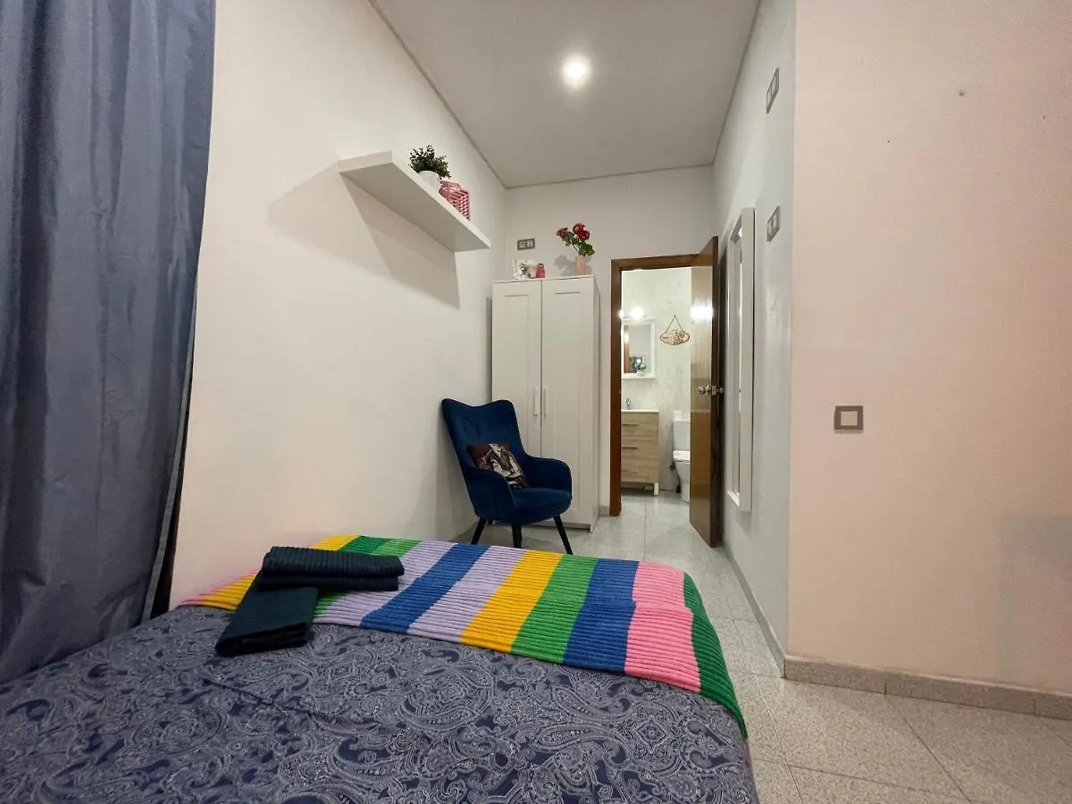 Plaza Universidad Rooms Barcelona 0*,  Spain